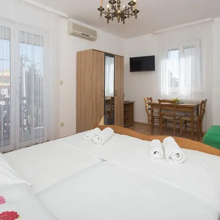 Japeri Apartamento Kaštela