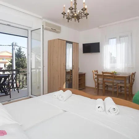 Japeri Apartment *